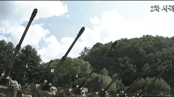 Năm 1998, dự án được nghiệm thu và năm 1999, K9 được sản xuất hàng loạt trang bị cho quân đội nước này.