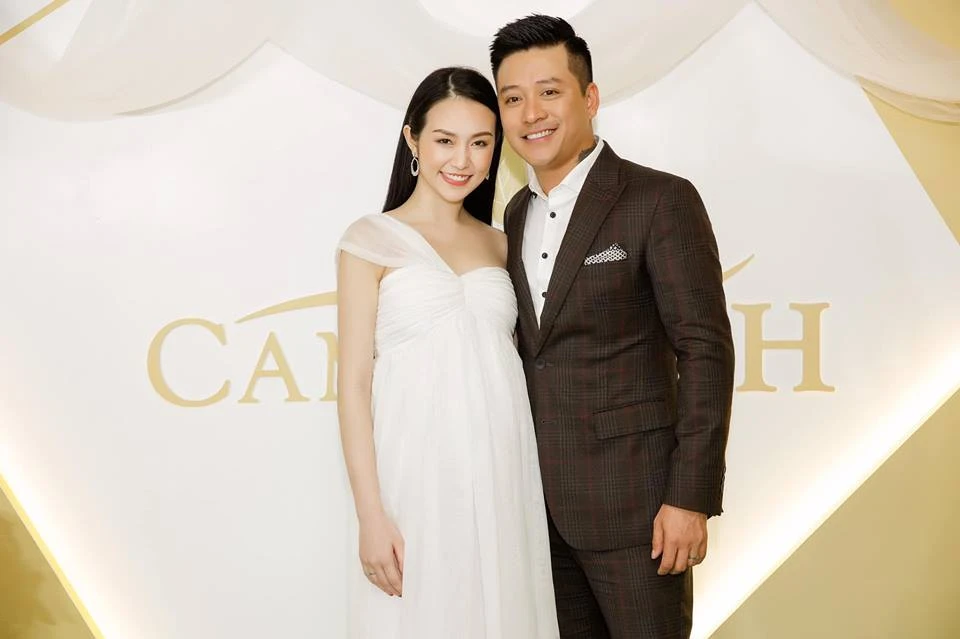 Bất ngờ thời trang bầu gợi cảm của bà xã Tuấn Hưng