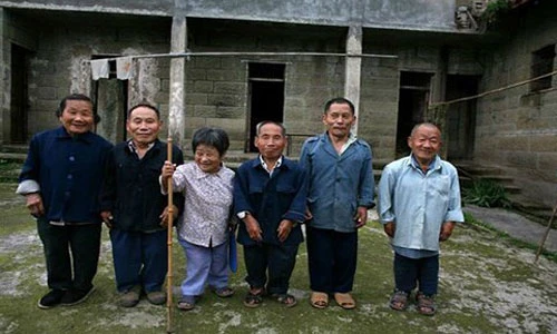 Bí ẩn ngôi làng chỉ toàn người lùn ở Trung Quốc