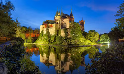 Chiêm ngưỡng những lâu đài thơ mộng nhất thế giới