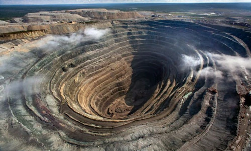 Hình ảnh mỏ kim cương lộ thiên lớn nhất thế giới
