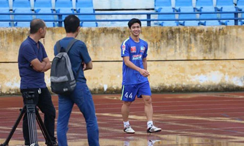 Công Phượng tươi như hoa trước đại chiến HAGL - Hà Nội T&T