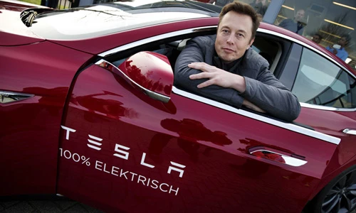 Tài sản ròng khổng lồ của tỷ phú công nghệ đẹp trai