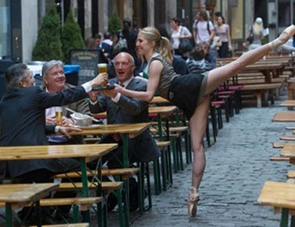 Sốt bộ ảnh những khoảnh khắc rất phiêu trong cuộc sống