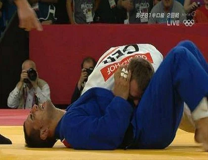 Ảnh cười Facebook: Khoảnh khắc hài hước