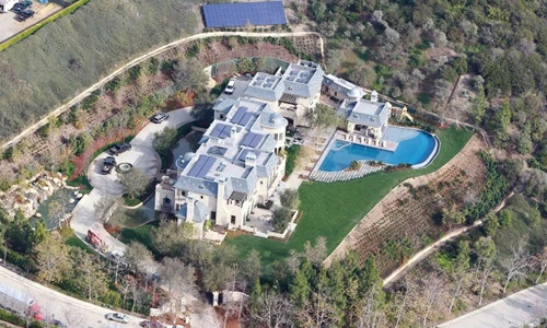 Những biệt thự sang trọng, đắt đỏ nhất làng thể thao thế giới