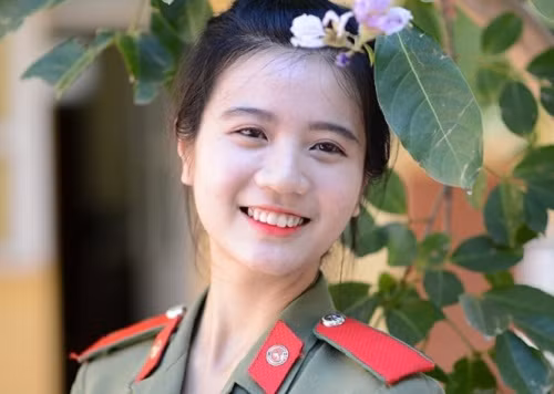 Ngắm nam thanh, nữ tú trường Học viện An ninh nhân dân