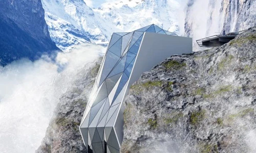 Thót tim khách sạn cheo leo trên vách núi cao nhất châu Âu