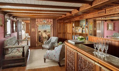 Rao bán du thuyền triệu đô nổi tiếng Liên Xô