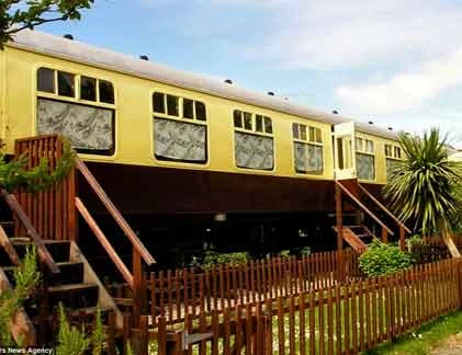 Hô biến toa tàu lửa cũ thành... khách sạn hạng sang