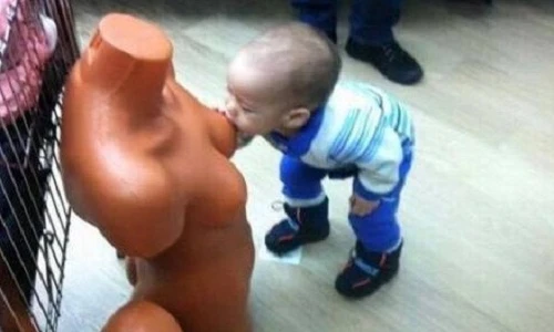 Ảnh hài hước, đáng yêu “không thể chịu nổi” của bé