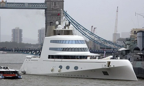Ngắm du thuyền chống bom nghìn tỷ của đại gia Nga