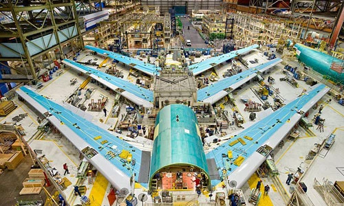 Con số kinh ngạc về nhà máy Boeing khổng lồ