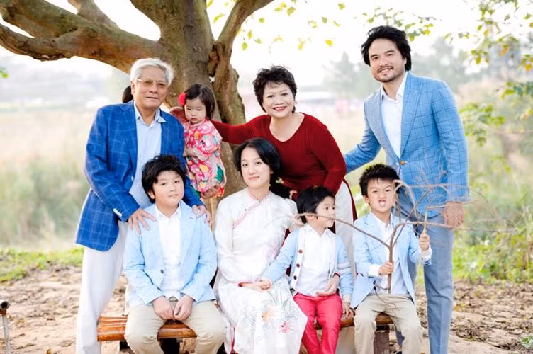 Khối tài sản kếch xù và gia thế khủng của con rể chúa đảo Tuần Châu