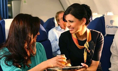 Dàn nữ tiếp viên thanh lịch của hãng hàng không EgyptAir