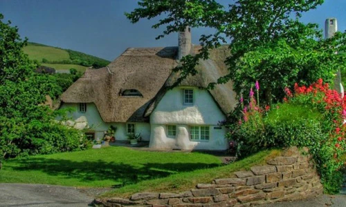 Những ngôi nhà đẹp lung linh huyền ảo như trong cổ tích