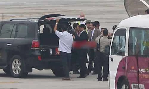 Những hình ảnh đầu tiên Bộ trưởng Phùng Quang Thanh về Hà Nội