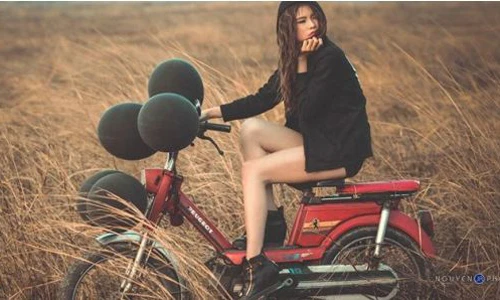 Hot girl Học viện Hậu cần có phong cách sành điệu