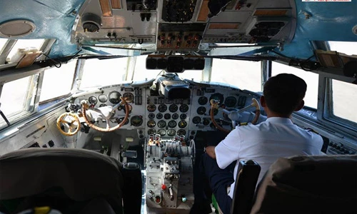 Soi máy bay của hãng hàng không tệ nhất thế giới