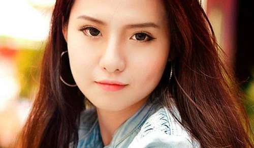 Tài sắc những hot girl Tây Đô quyến rũ đến nao lòng