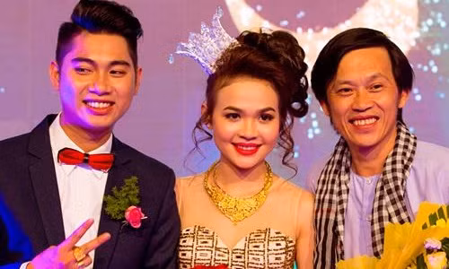 Đám cưới tiền tỷ mời sao showbiz: Chơi ngông hay "có điều kiện"?