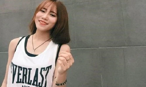 Hot girl trường Báo mơ làm BTV truyền hình nổi tiếng