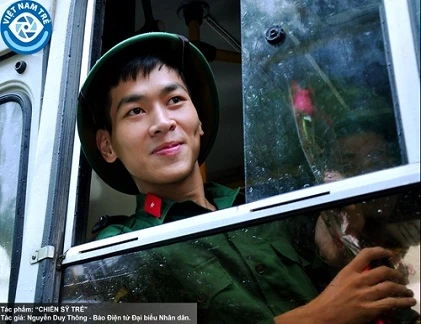 Ngắm những bức ảnh “Tổ quốc qua góc nhìn trẻ“