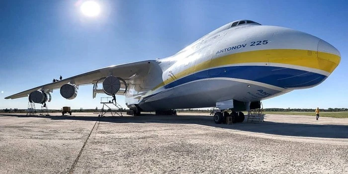 Những chiếc máy bay của "Người khổng lồ" Antonov chờ được hồi sinh