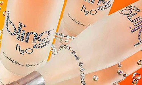 Những chai nước kỳ lạ và đắt đỏ nhất thế giới