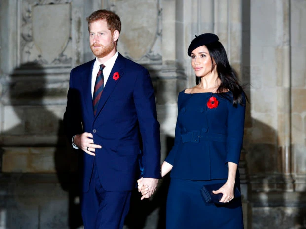 Ngưỡng mộ thời trang ton sur ton của vợ chồng Hoàng tử Harry và Meghan