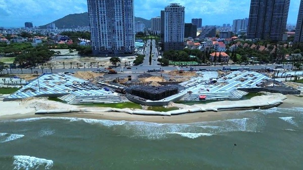 Hệ thống giao thông kết nối, các tuyến đường ngang hướng ra biển cơ bản đã hoàn thành. Ảnh: Hoàng Nhân baisau-2.jpg