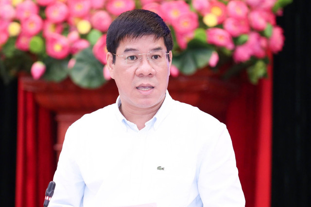 Thứ trưởng Bộ GD-ĐT Phạm Ngọc Thưởng. cham-thi.jpg