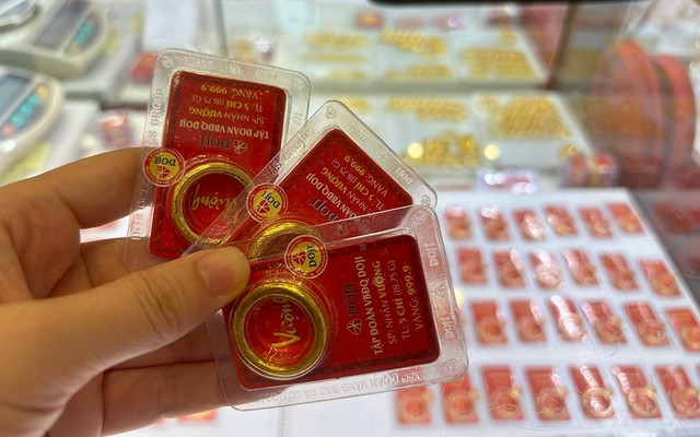 Giá vàng trong nước tăng. Ảnh: QĐND gia-vang.jpg