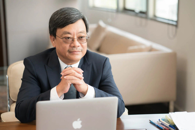 Câu chuyện khởi nghiệp thăng trầm của 6 tỷ phú Việt Nam được Forbes vinh danh - Hình 8 Cau chuyen khoi nghiep thang tram cua 6 ty phu Viet Nam duoc Forbes vinh danh-Hinh-8