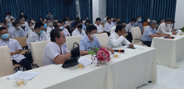 Số người khám và điều trị sốt xuất huyết tại Bệnh viện Nhi đồng 1 tăng 4 lần So nguoi kham va dieu tri sot xuat huyet tai Benh vien Nhi dong 1 tang 4 lan