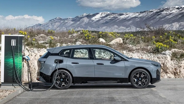 Doanh số bán ôtô điện châu Âu giảm 44% trong tháng 8/2024 Doanh so ban oto dien chau Au giam 44% trong thang 8/2024