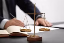 Đấu thầu suất ăn Hà Nội: Những bản hợp đồng từ "trường hợp đặc biệt" của Công ty Ban Mai [Kỳ 3]