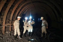 Công ty Vật tư Mỏ Địa chất trúng gói thầu 52 tỷ: Đối thủ giá thấp bị loại 