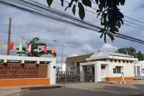 Bệnh viện ĐK KV Cần Giuộc: Một nhà thầu dự gói 1,2 tỷ, tiết kiệm 5,07% 