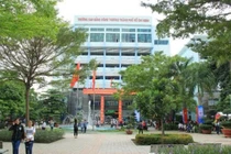 Dự án 12 tỷ tại Trường CĐ Công Thương TP HCM: Vì sao 3/4 gói thầu chỉ định rút gọn?