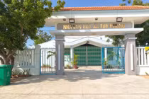 Xã Tuy Phong được thành lập dựa trên việc sáp nhập toàn bộ diện tích, dân số của xã Phan Dũng và một phần của xã Phong Phú (trước 7/2025, hai xã này thuộc huyện Tuy Phong, tỉnh Bình Thuận).