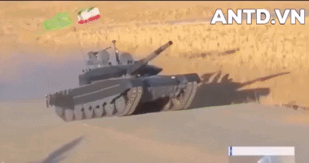 Số tiền Iran bỏ ra để mua vũ khí Nga dự kiến lên tới 3 tỷ USD, nhưng Moskva còn muốn nhiều hơn nữa, họ chào mời Tehran hãy mua thêm xe tăng T-90 để nâng cấp lực lượng thiết giáp nhưng đã bị từ chối, nguyên nhân là do đâu?