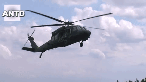 Giới chức trung tâm Fort Polk nói rằng các dịch vụ khẩn cấp đã ngay lập tức được triển khai tại hiện trường và nguyên nhân dẫn đến vụ tai nạn đang được điều tra.