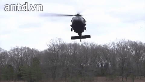 Được biết chiếc trực thăng UH-60 Hawk Black bị rơi khi đang làm một nhiệm vụ huấn luyện liên quan đến cứu hộ y tế.