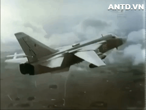 Mặt khác Su-24M cũng tỏ ra dễ tổn thương trước sự tấn công của các chiến đấu cơ khác.