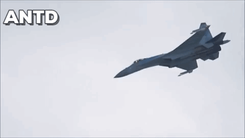 Có vẻ như Nga ngày càng có những hành động cứng rắn hơn nhằm bảo vệ đồng minh Syria tại khu vực Trung Đông. Dù có mối quan hệ hết sức thân thiết với Israel, nhưng có vẻ Moscow không đồng ý để Tel Aviv tiếp tục tấn công vào Damascus.