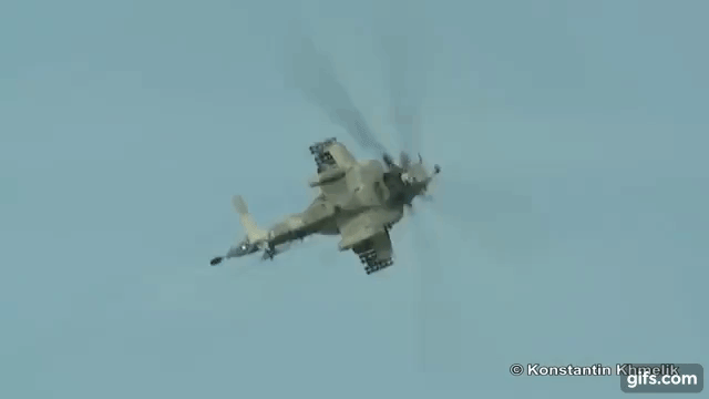 Các trực thăng Mi-28 thường bay quần vòng phát hiện các xe bọc thép, đặc biệt là xe đánh bom cảm tử của phiến quân và bắn chặn tiêu diệt.