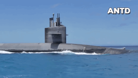 Tàu ngầm hạt nhân USS Nebraska phóng 4 tên lửa Trident II D5 ngoài khơi bang California hôm 4 và 6/9 nhằm kiểm tra tính năng và độ tin cậy của loại tên lửa này sau quá trình đại tu, kéo dài niên hạn phục vụ.