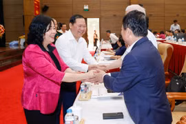 Toàn cảnh hội nghị Đoàn Chủ tịch lần thứ 7 của UBTƯMTTQ Việt Nam