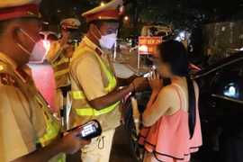 CSGT xử lý 23 phụ nữ điều khiển xe máy vi phạm nồng độ cồn